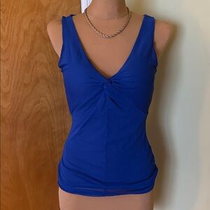 Express top size medium